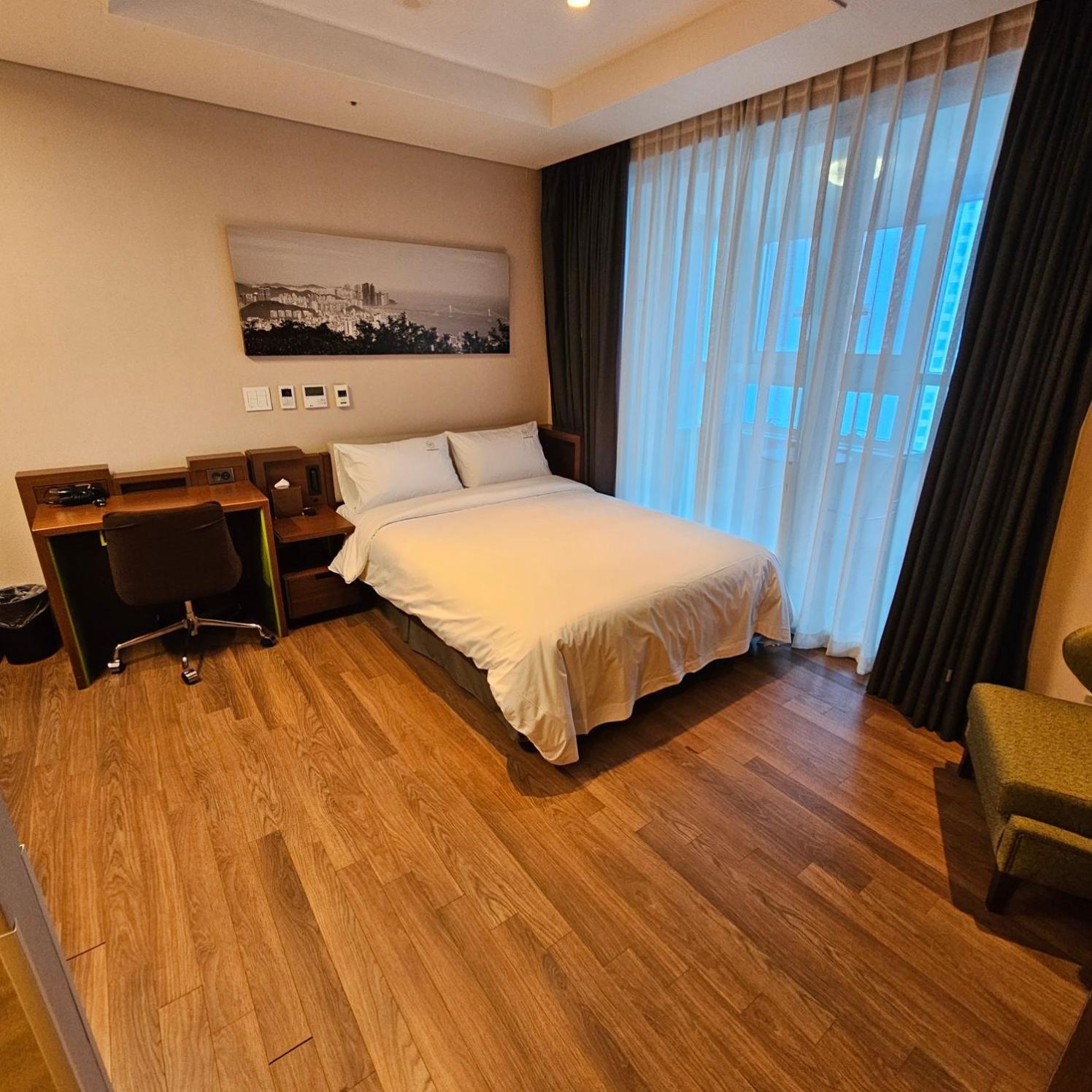 W Residence Hotel ปูซาน ภายนอก รูปภาพ