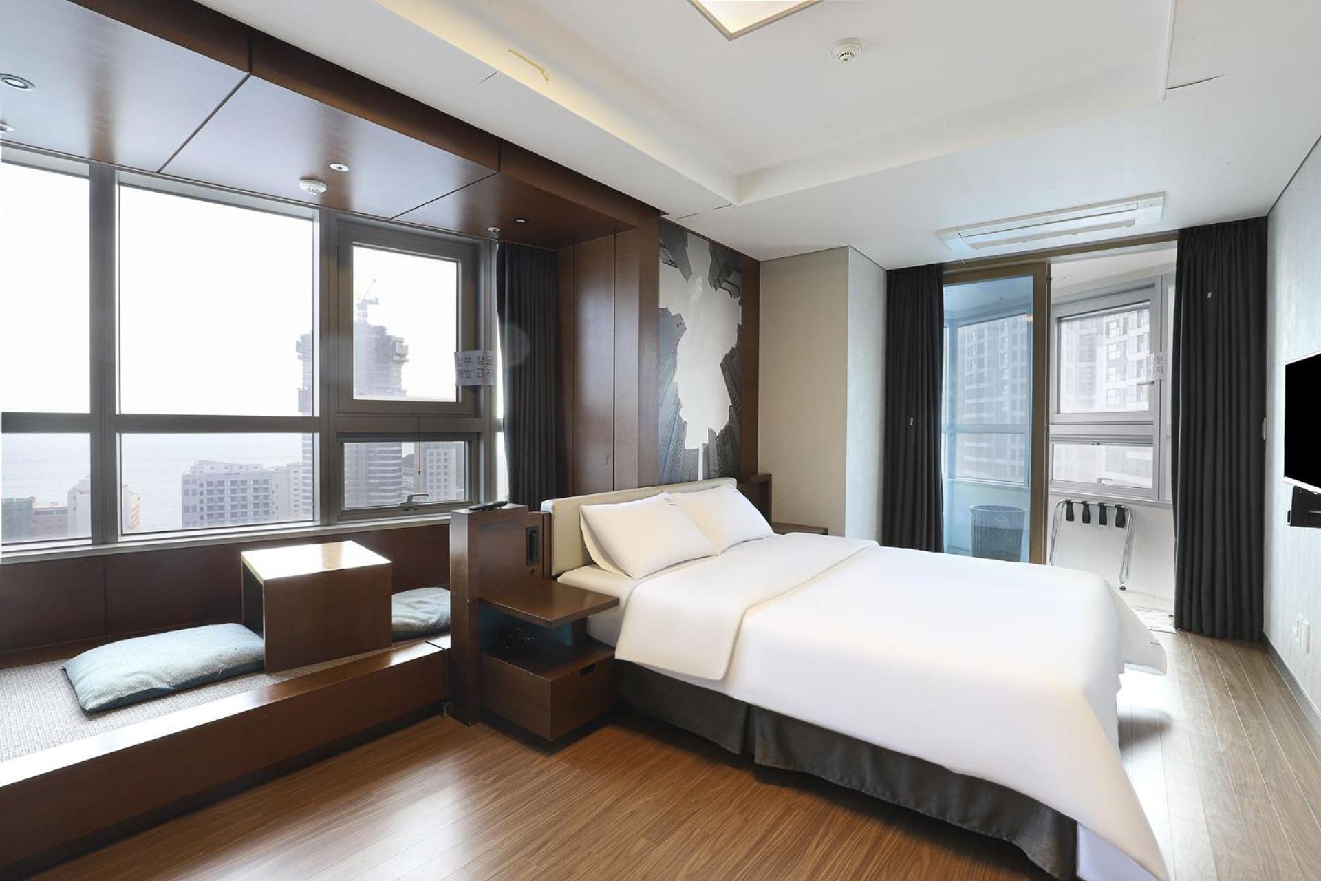 W Residence Hotel ปูซาน ภายนอก รูปภาพ