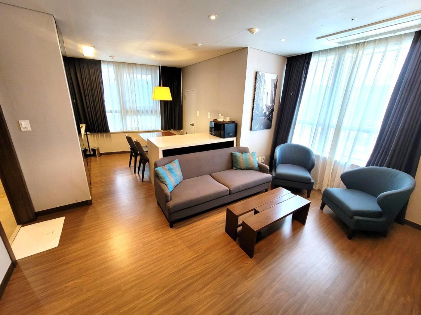 W Residence Hotel ปูซาน ภายนอก รูปภาพ