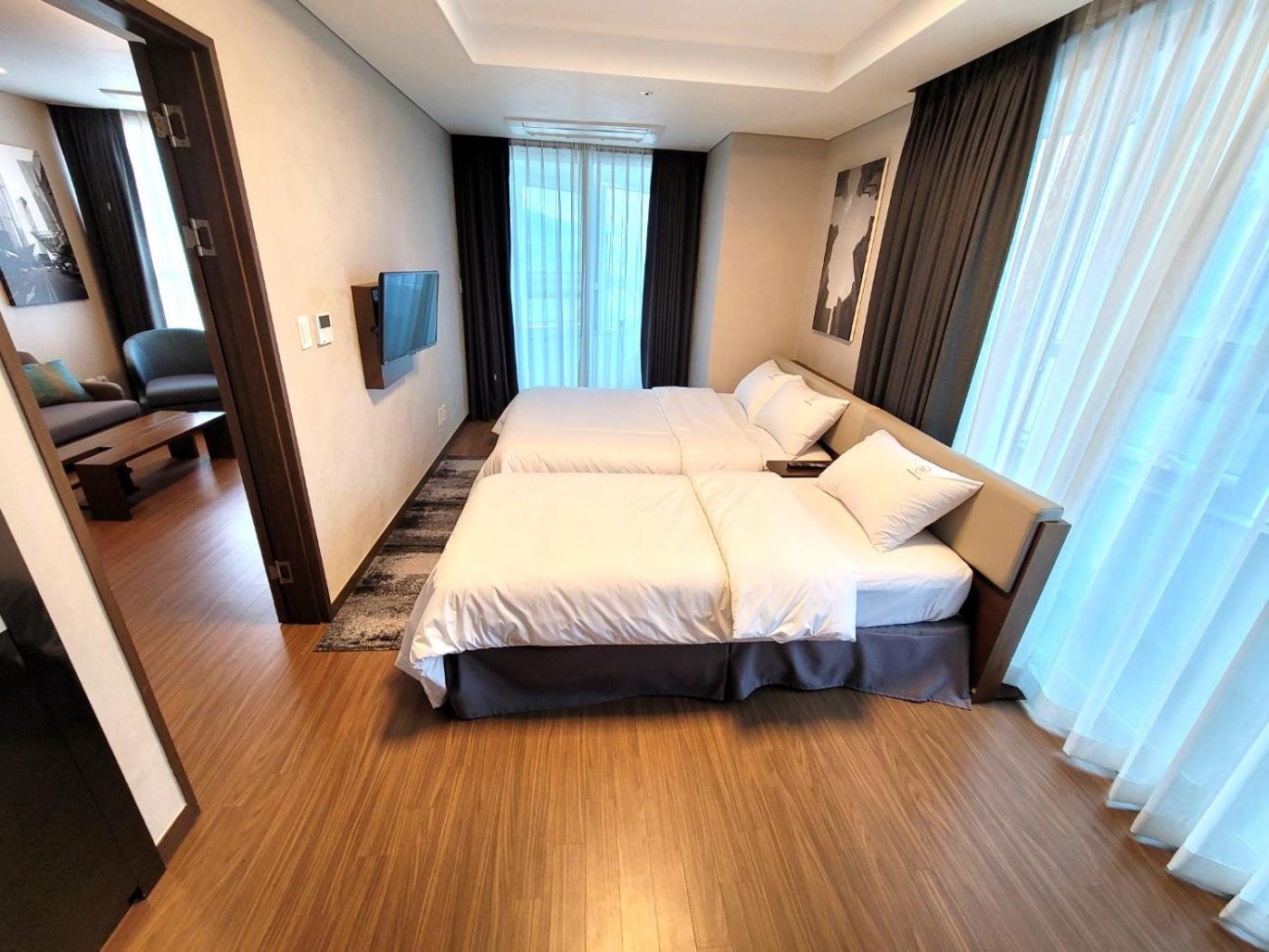 W Residence Hotel ปูซาน ภายนอก รูปภาพ