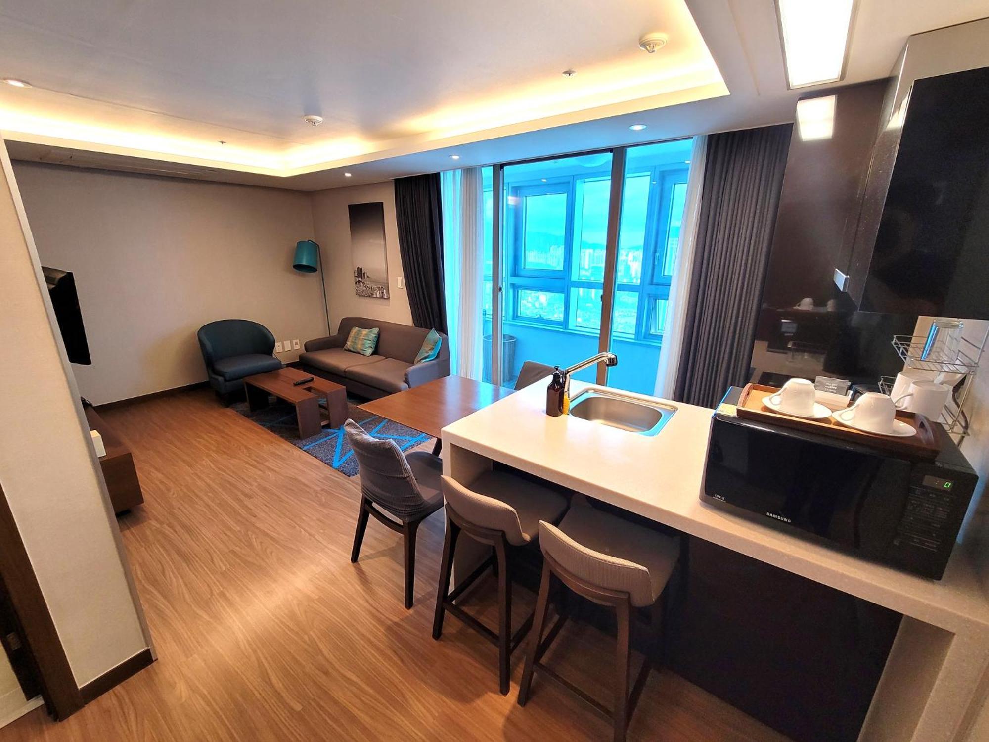 W Residence Hotel ปูซาน ภายนอก รูปภาพ